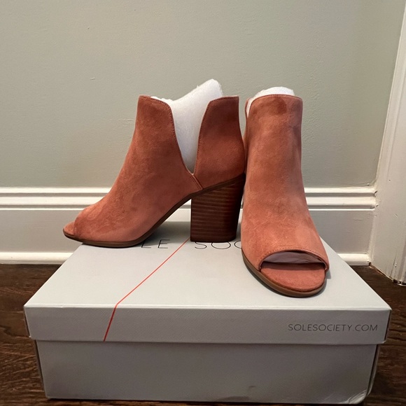Sole Society Shoes - NWT Sole Society Boots